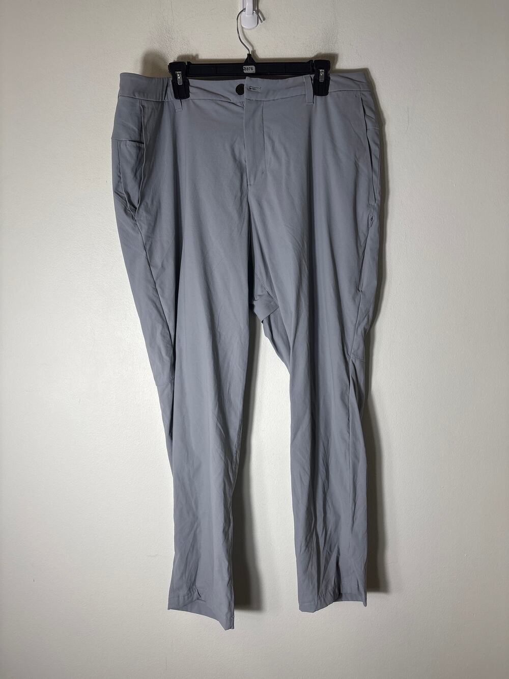 Men's Lululemon Light Gray Performance Style Pants Sz 40